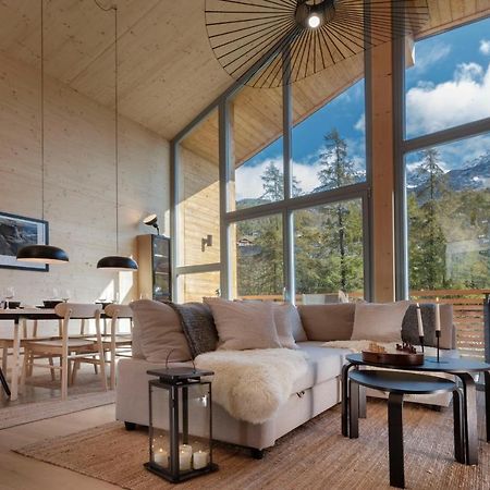 Hellochalet - Chalet Northern Lights - Family Ski Chalet With Garden Walking Distance Lift Valtournenche Dış mekan fotoğraf